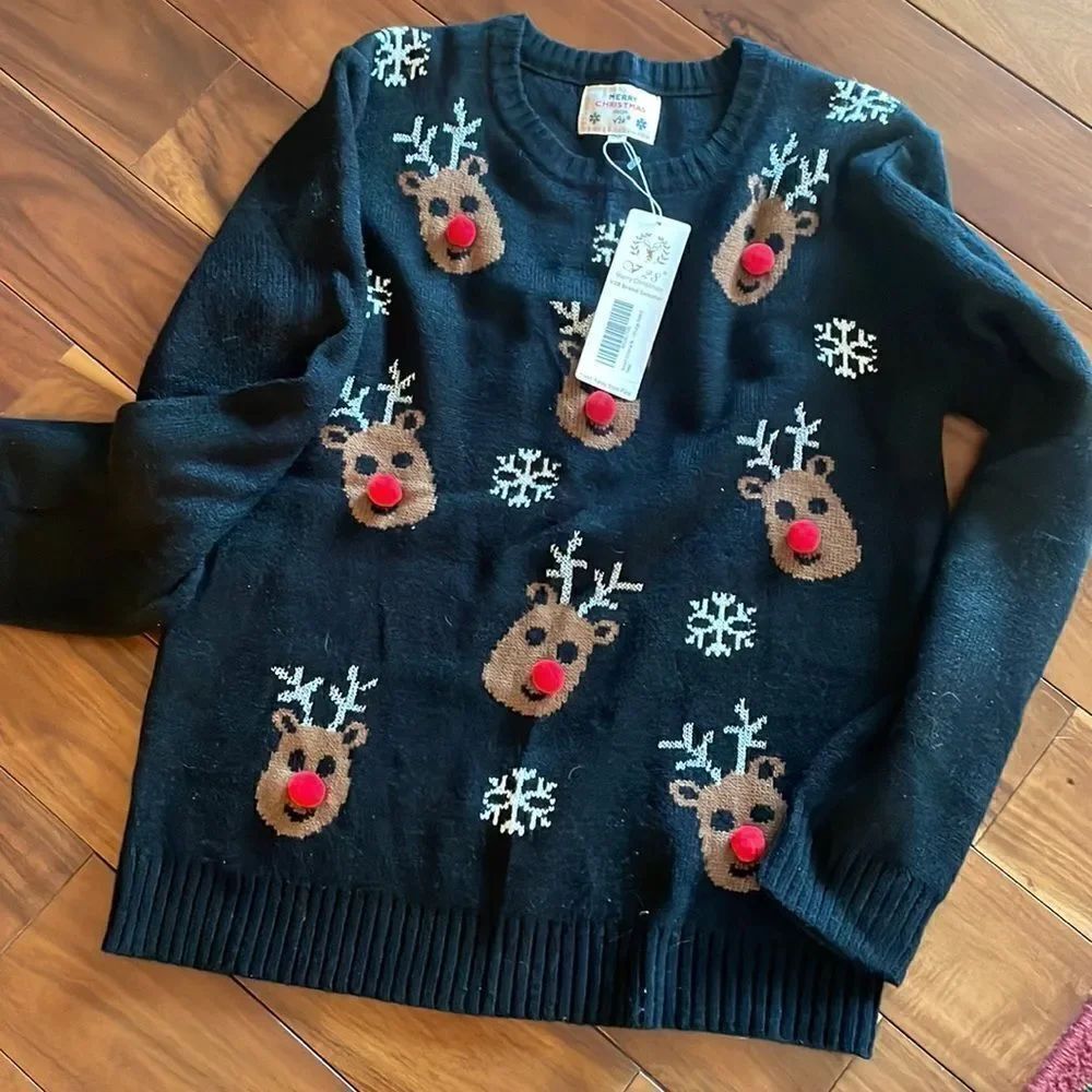 NEW V28 Reindeer Christmas Sweater - XXL
